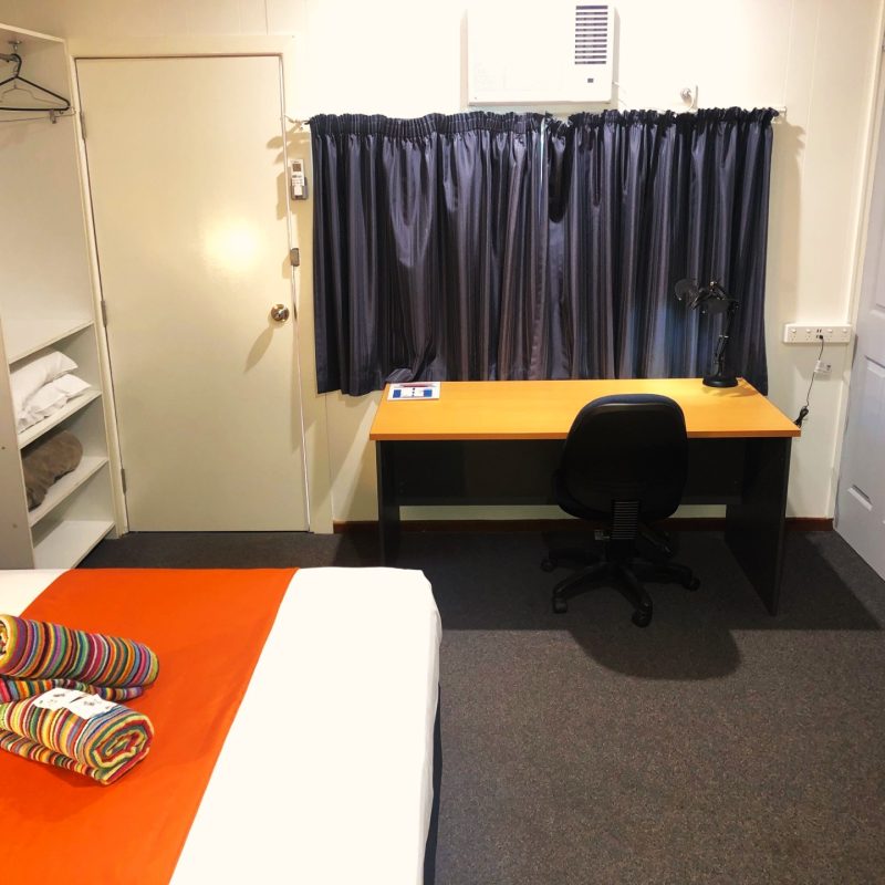 Corporate Executive studio double room Acacia Motel Chinchilla
