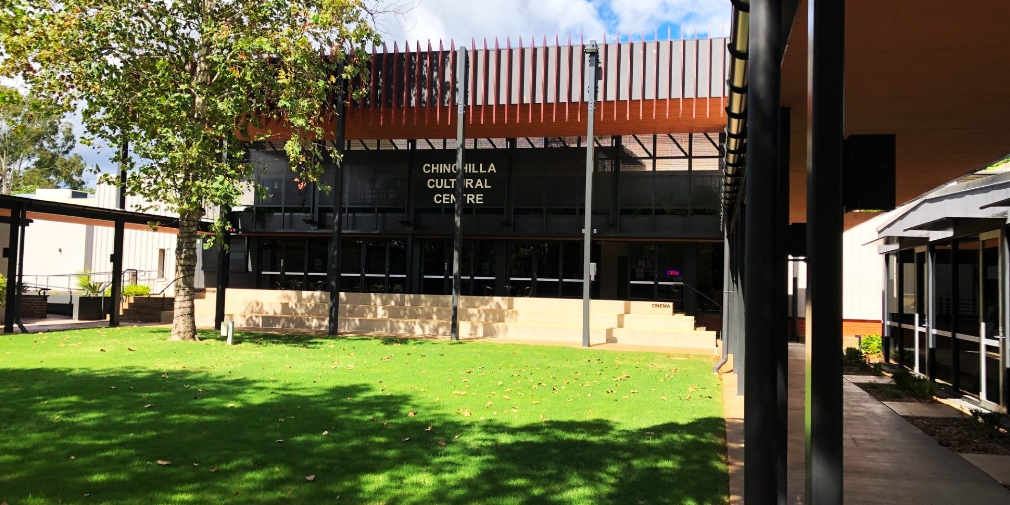 Chinchilla Cultural Centre - Main Street - Chinchilla QLD - Acacia motel more than a Bed